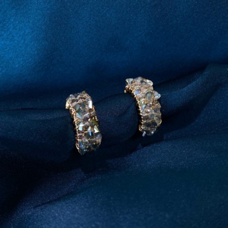 ARETES LILIAN ARETES LILIAN