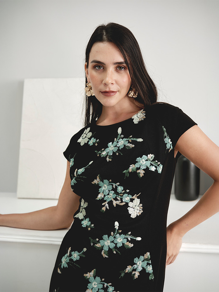 Adela - Imagen 2
